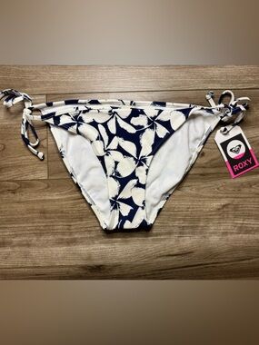 ROXY bikini bottoms blue white floral tie-side design Women’s size medium NEW